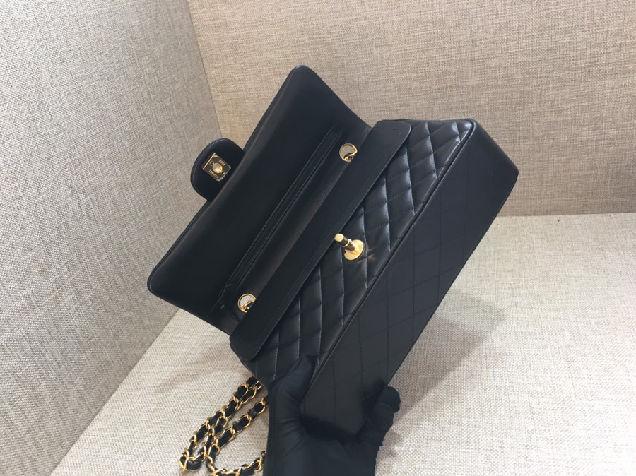 Medium Classic Flap Lambskin Bag AO1112 Black/Gold